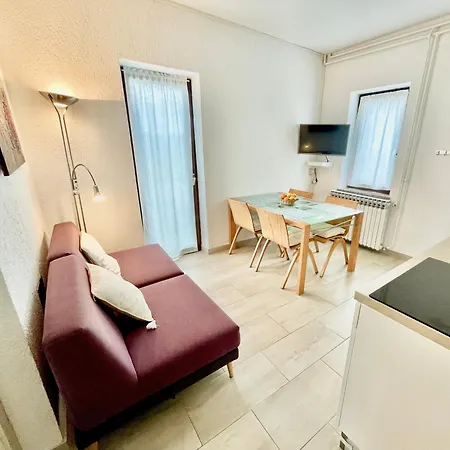 Charming + Free Bikes Apartment